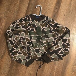 Adidas crew neck sweatshirt NWOT